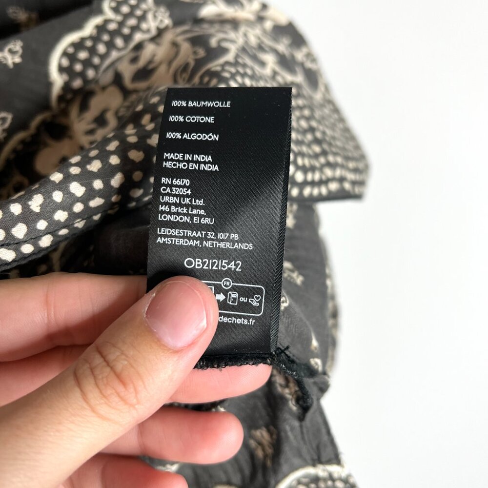 Pilcro Brown Floral Border Print Puff-Sleeve Blouse - Picture 5 of 6